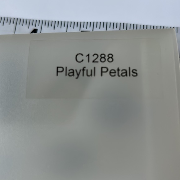 Playful Petals C1288 stamps - Picture 4 of 6